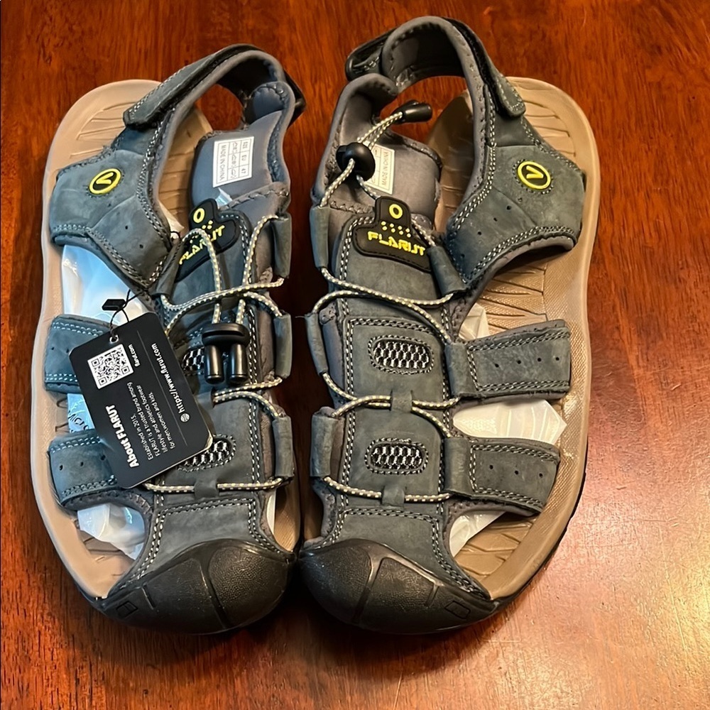 NWT Flarut Gray Fisherman Sandals Adjustable Straps Outdoor 47 13.5